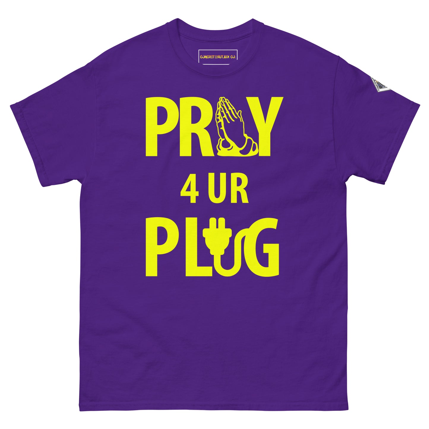 Pray 4ur plug tee