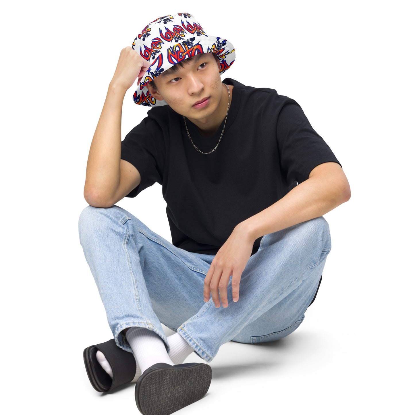 CK CO- -6Ten Reversible bucket hat