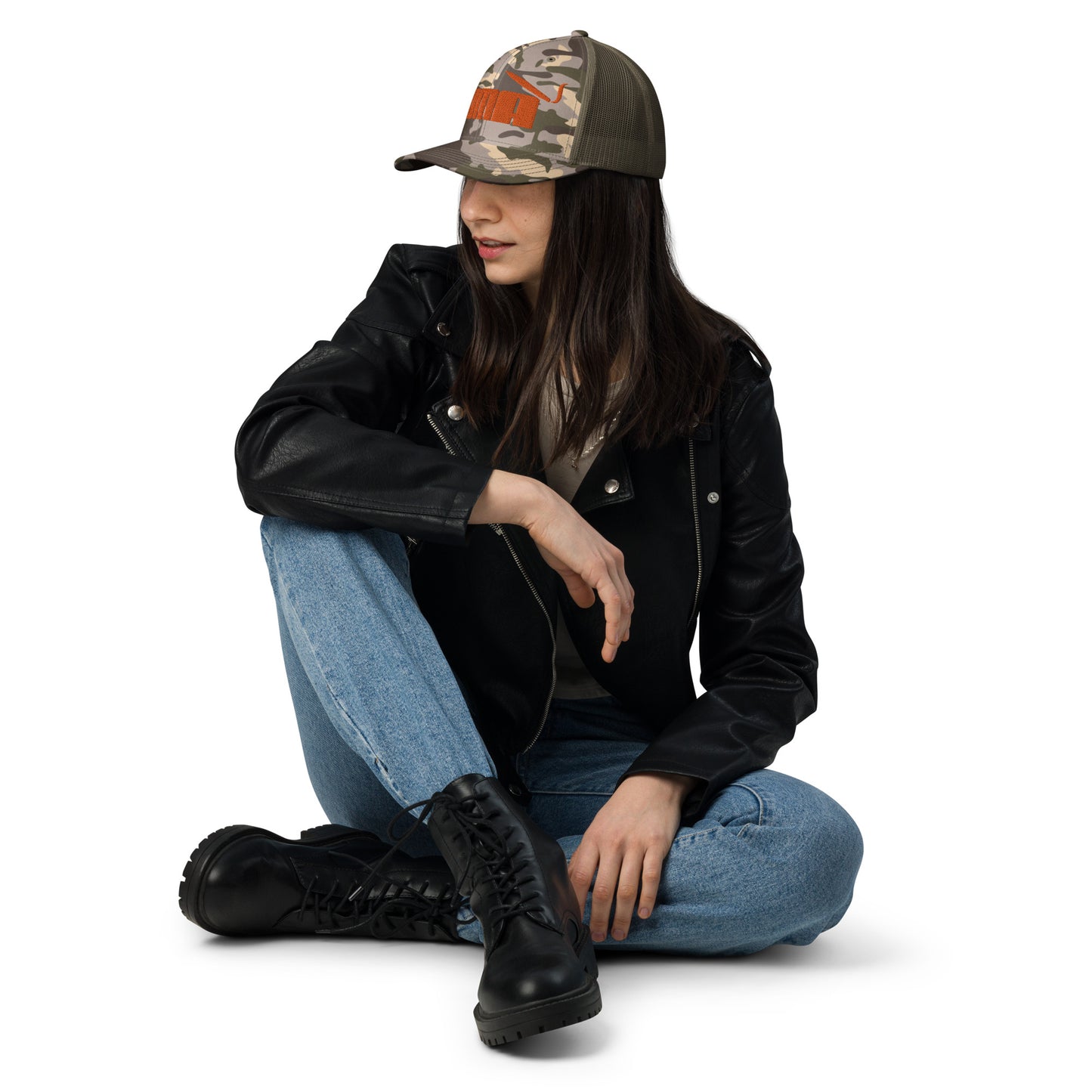 "Fuma" Camouflage trucker hat