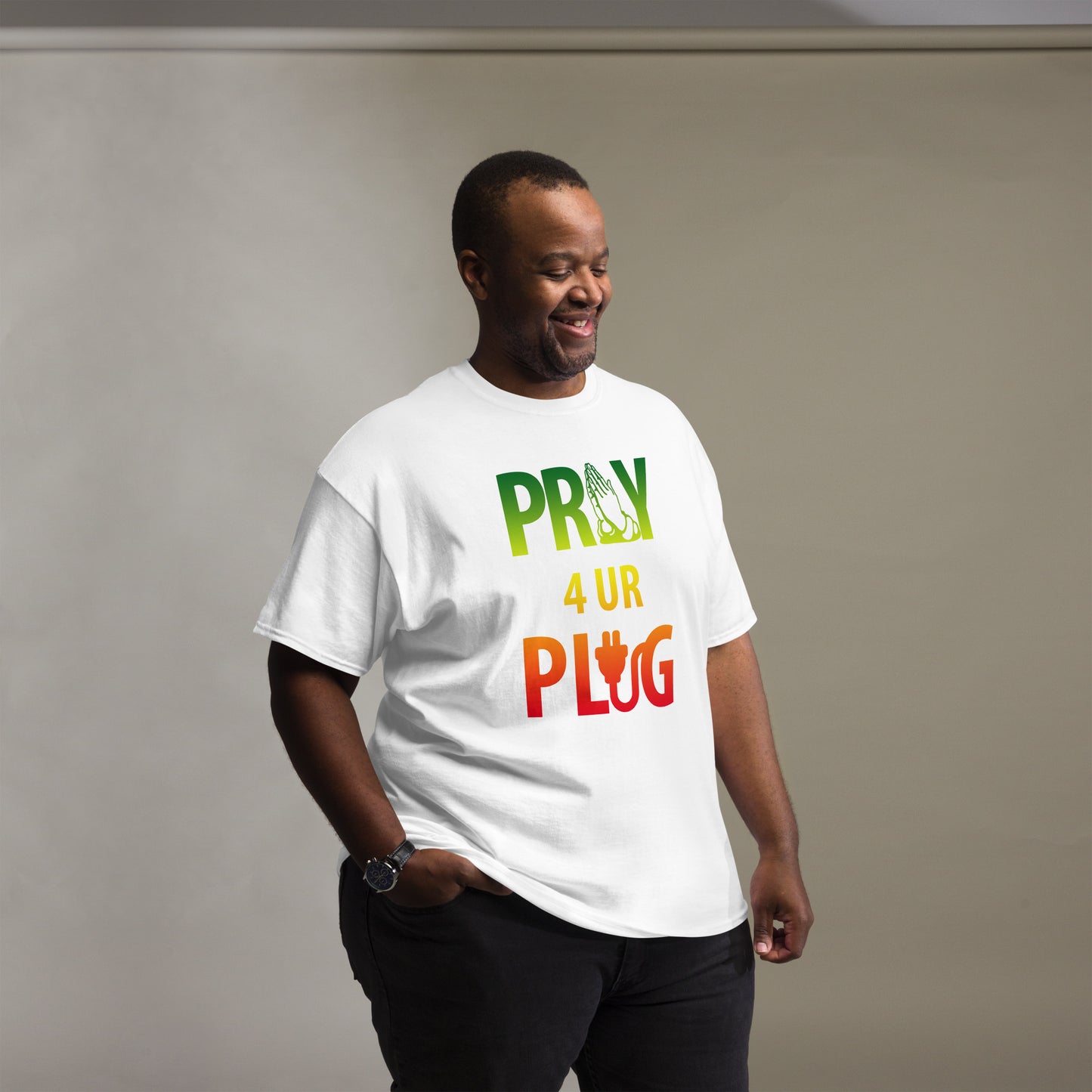 Pray 4ur plug tee