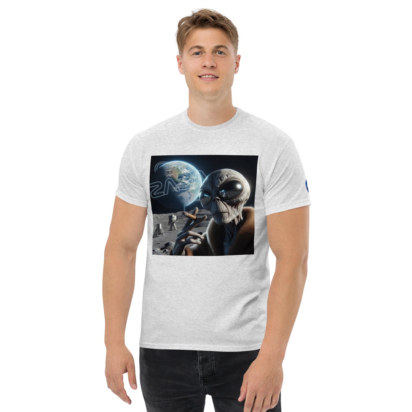 Concrete Kulture Co. - Zaza "Alien Selfie" Unisex classic tee