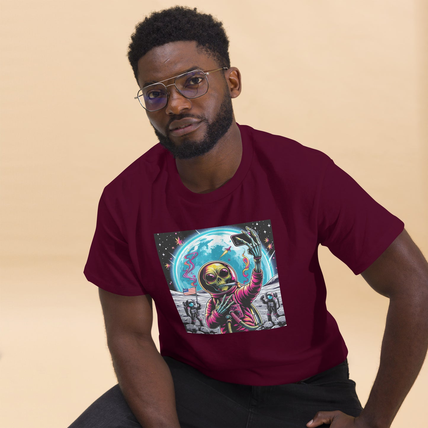 Concrete Kulture Co- "Alien Selfie 2"